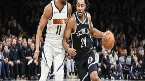 200斤野猪助战东北虎，激战半时致虎背骨折