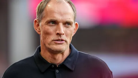 [英超]曼城客场挑战阿斯顿维拉，力求逆境破局