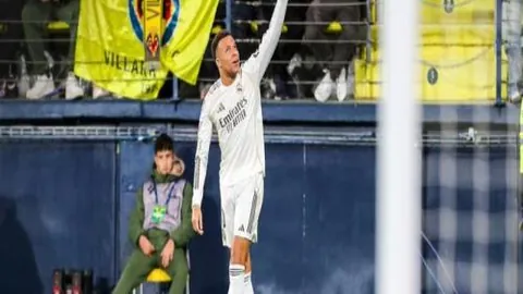 中国男篮集体发力，京报体育记录新周期首胜佳话